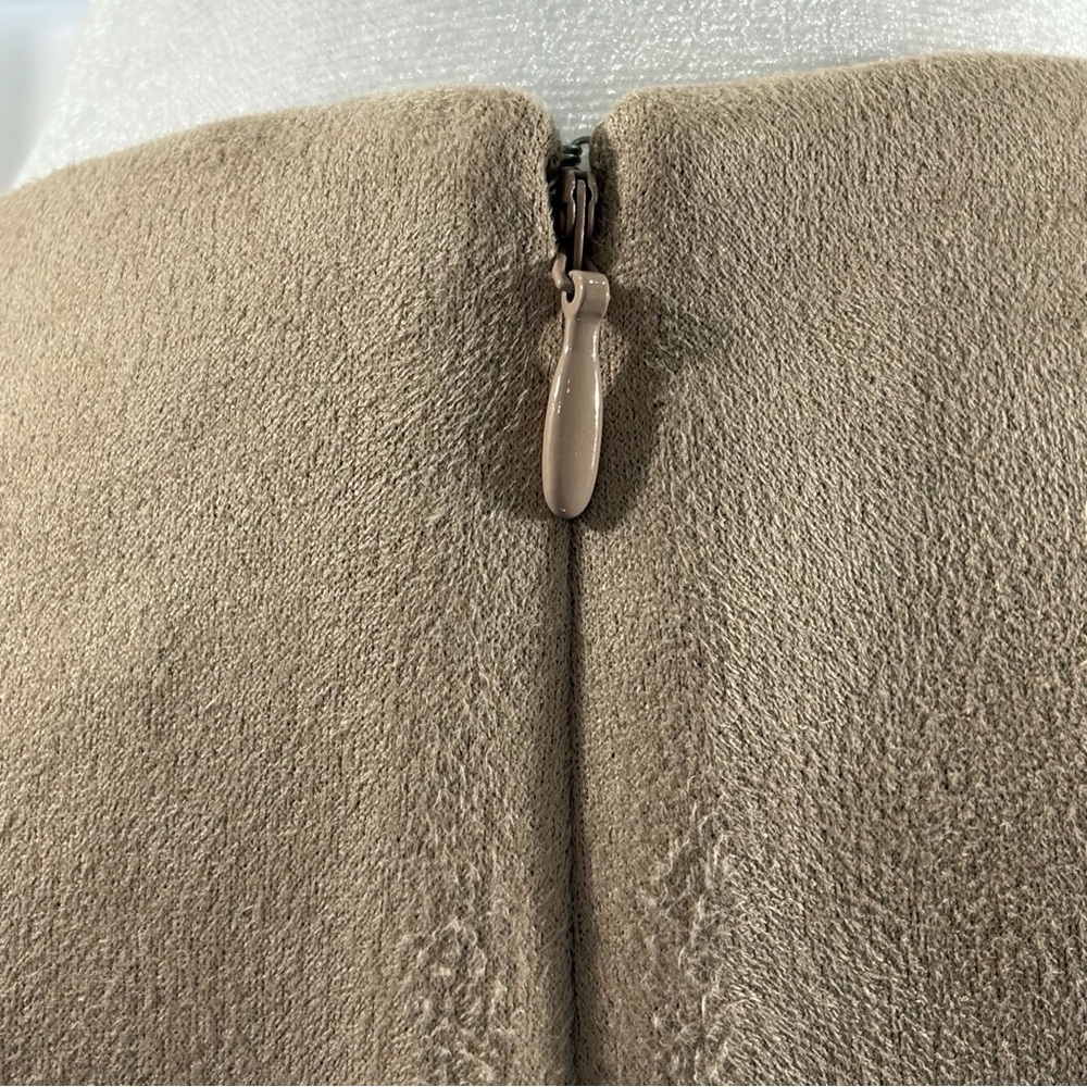 DKNY Suede Puff Sleeves Dress (6) - Picture 3 of 9